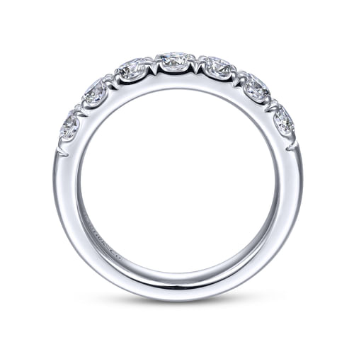 14K White Gold Round 7 Stone Diamond Anniversary Band