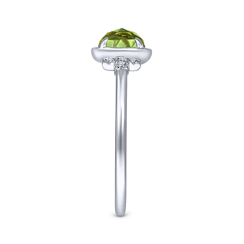 14K White Gold Round Bezel Set Peridot Ring with Diamond Side Accents