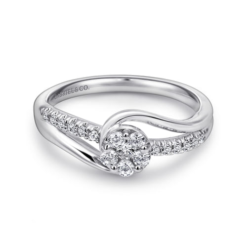 14K White Gold Round Cluster Diamond Engagement Ring