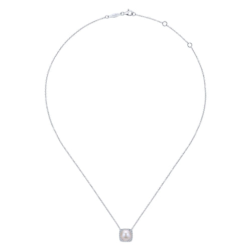 14K White Gold Round Cultured Pearl and Diamond Cushion Halo Pendant Necklace