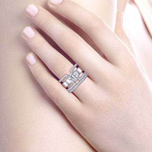 14K White Gold Round Diamond Engagement Ring 