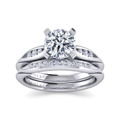14K White Gold Round Diamond Engagement Ring