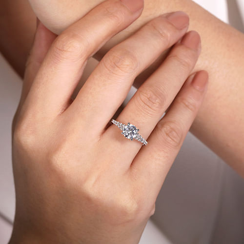 14K White Gold Round Diamond Engagement Ring