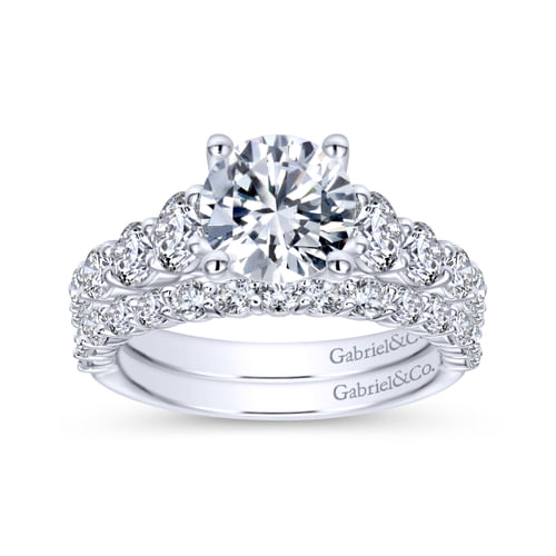 14K White Gold Round Diamond Engagement Ring