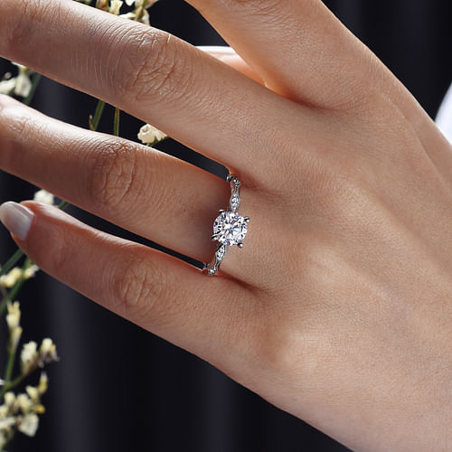 14K White Gold Round Diamond Engagement Ring