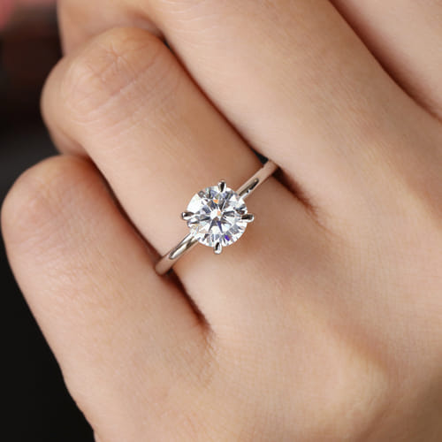 14K White Gold Round Diamond Engagement Ring