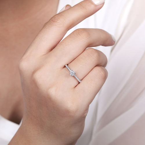 14K White Gold Round Diamond Engagement Ring