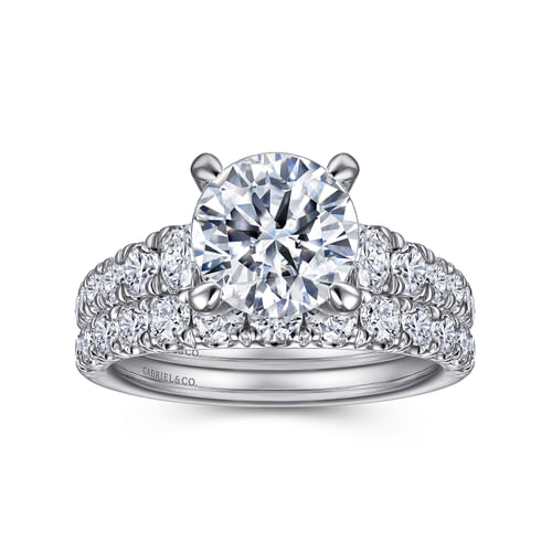 14K White Gold Round Diamond Engagement Ring