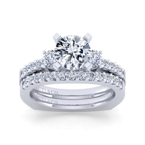 14K White Gold Round Diamond Engagement Ring