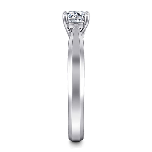 14K White Gold Round Diamond Engagement Ring