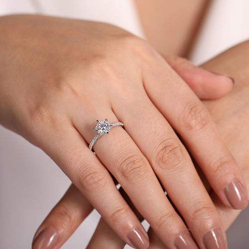 14K White Gold Round Diamond Engagement Ring