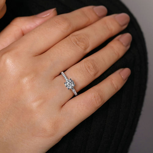 14K White Gold Round Diamond Engagement Ring