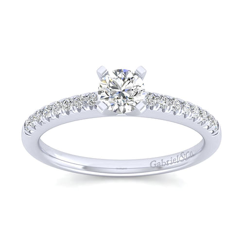 14K White Gold Round Diamond Engagement Ring