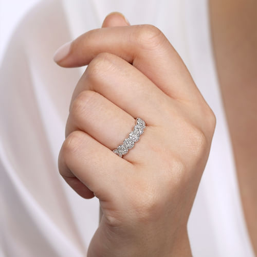 14K White Gold Round Diamond Halo Anniversary Band