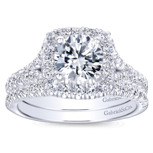 14K White Gold Round Halo Diamond Engagement Ring