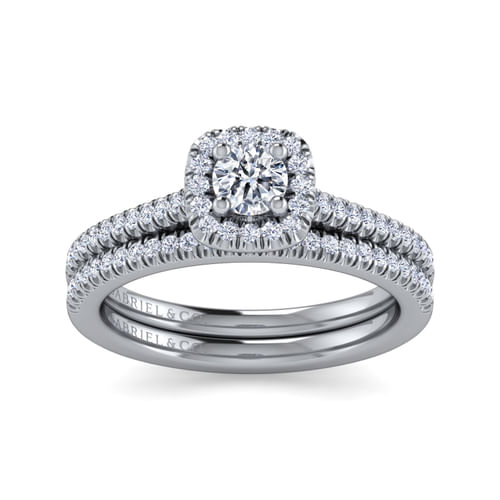 14K White Gold Round Halo Diamond Engagement Ring