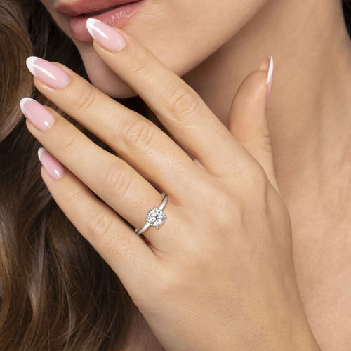 14K White Gold Round Halo Diamond Engagement Ring