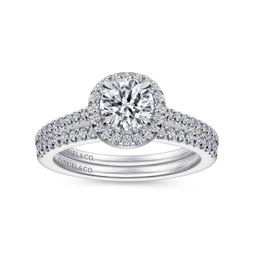 14K White Gold Round Halo Diamond Engagement Ring 14K White Gold Round Halo Diamond Engagement Ring