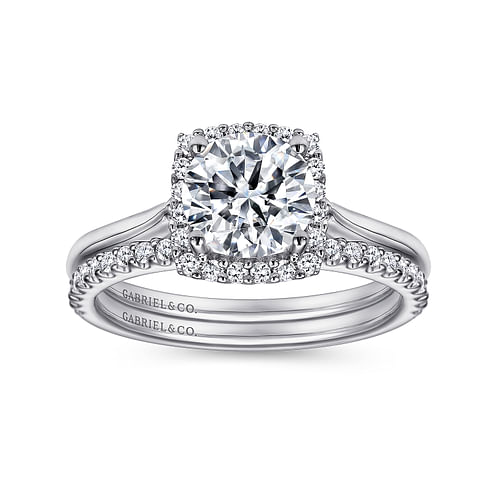 14K White Gold Round Halo Diamond Engagement Ring