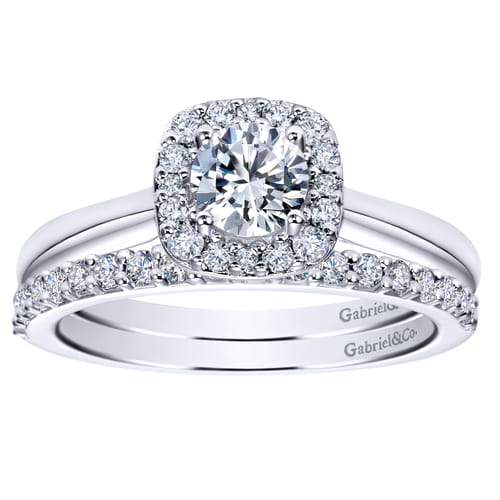 14K White Gold Round Halo Diamond Engagement Ring