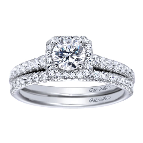 14K White Gold Round Halo Diamond Engagement Ring