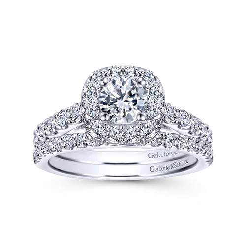 14K White Gold Round Halo Diamond Engagement Ring