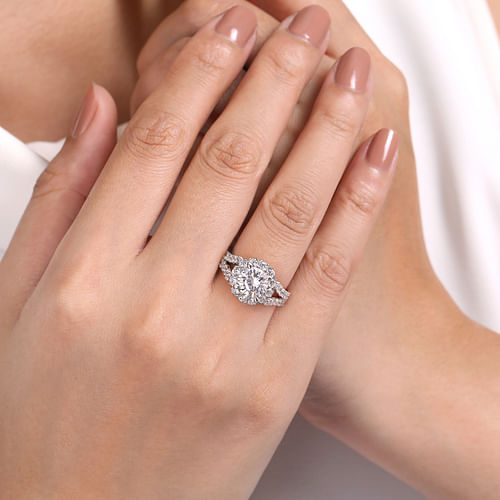 14K White Gold Round Halo Diamond Engagement Ring