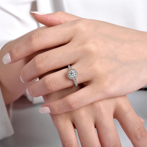 14K White Gold Round Halo Diamond Engagement Ring