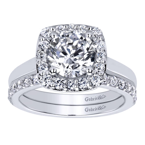 14K White Gold Round Halo Diamond Engagement Ring 14K White Gold Round Halo Diamond Engagement Ring