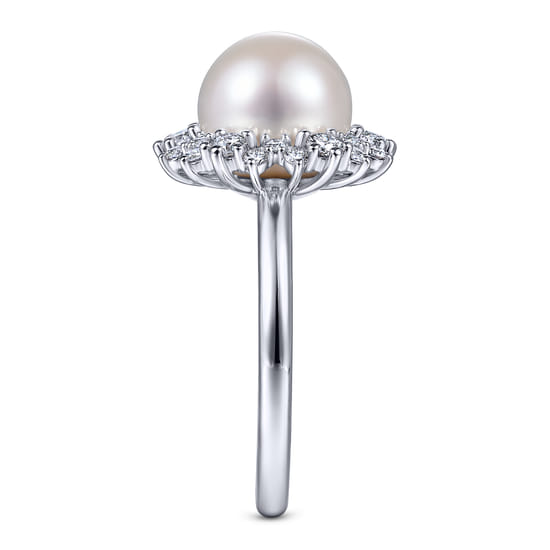 14K White Gold Round Pearl and Diamond Halo Ring angle 4