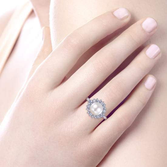 14K White Gold Round Pearl and Diamond Halo Ring angle 5