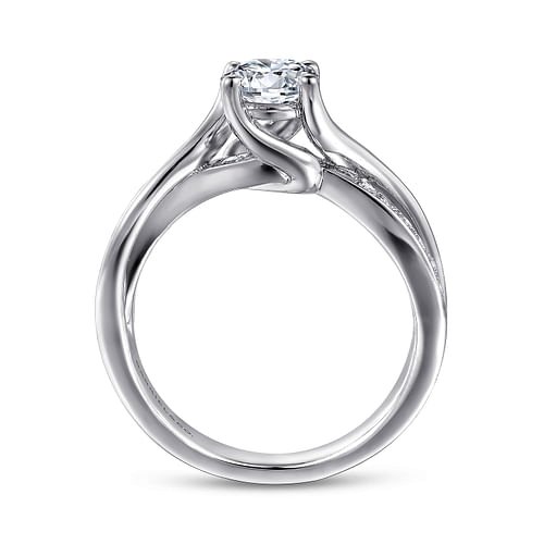 14K White Gold Round Twisted Diamond Engagement Ring