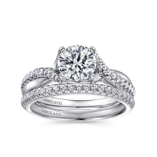 14K White Gold Round Twisted Diamond Engagement Ring