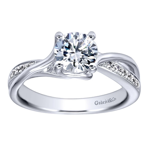 14K White Gold Round Twisted Diamond Engagement Ring