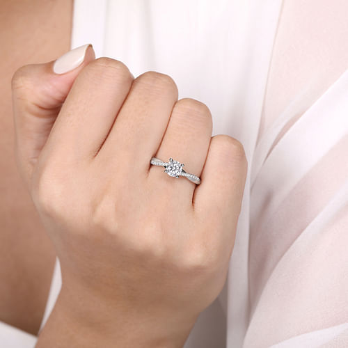 14K White Gold Round Twisted Diamond Engagement Ring