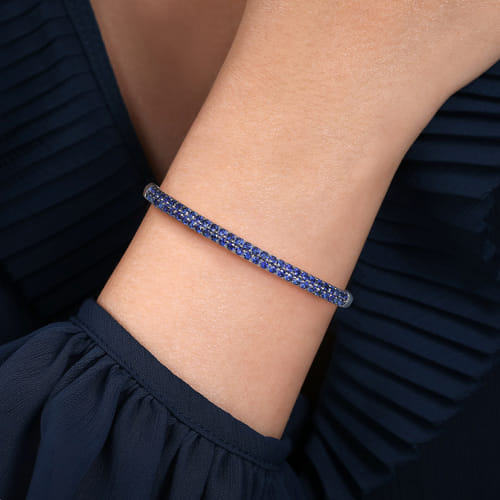 14K White Gold Sapphire Bangle