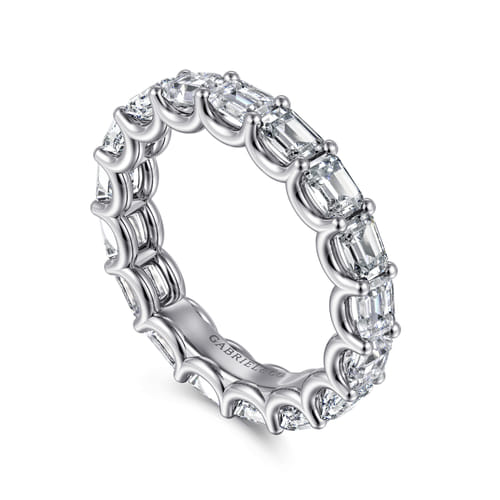 14K White Gold Scallop Setting East West Emerald Cut Diamond Eternity Band