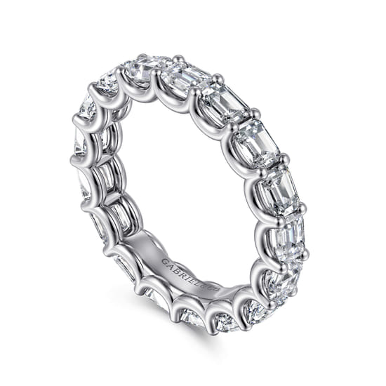 14K White Gold Scallop Setting East West Emerald Cut Diamond Eternity Band angle 3