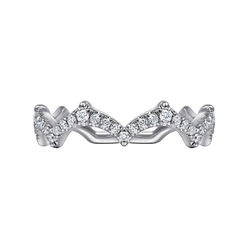 14K White Gold Scalloped Diamond Ring