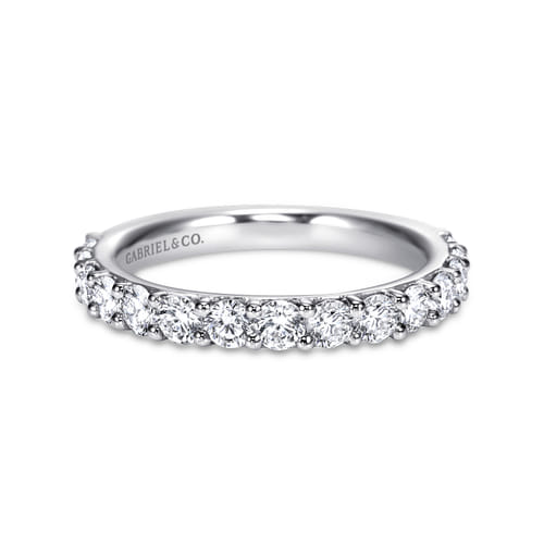 14K White Gold Shared Prong 15 Stone Diamond Wedding Band