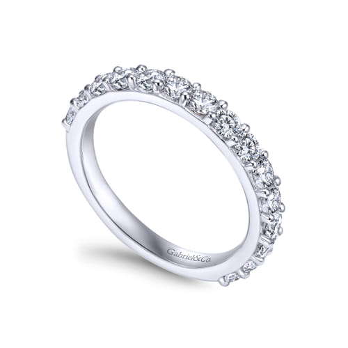 14K White Gold Shared Prong 15 Stone Diamond Wedding Band