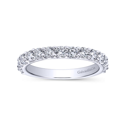 14K White Gold Shared Prong 15 Stone Diamond Wedding Band