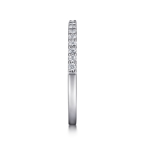 14K White Gold Shared Prong 19 Stone Diamond Wedding Band