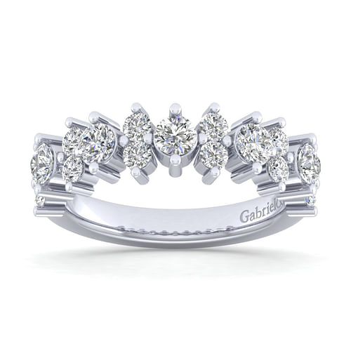 14K White Gold Shared Prong Diamond Anniversary Band