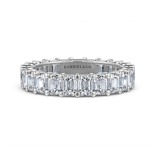 14K White Gold Shared Prong Emerald Cut Diamond Eternity Band