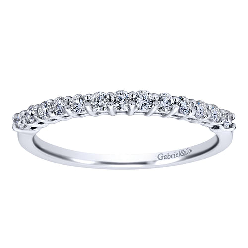 14K White Gold Shared Prong Set Diamond Wedding Band