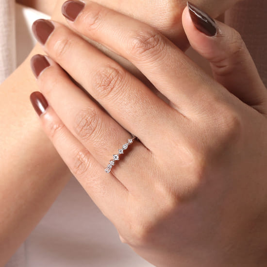 14K White Gold Single Prong Diamond Station Ring angle 5