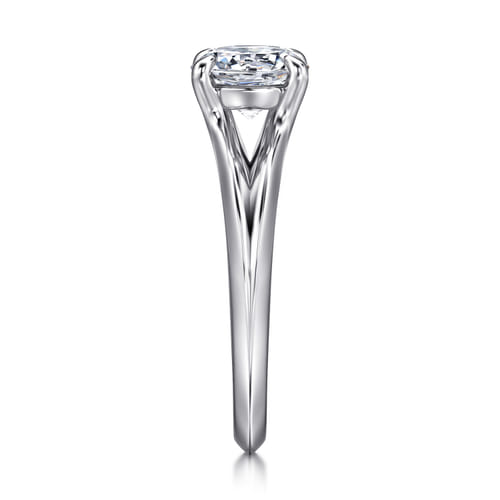 14K White Gold Split Shank Round Diamond Engagement Ring