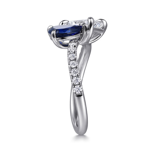 14K White Gold Toi et Moi Oval Sapphire and Diamond Engagement Ring