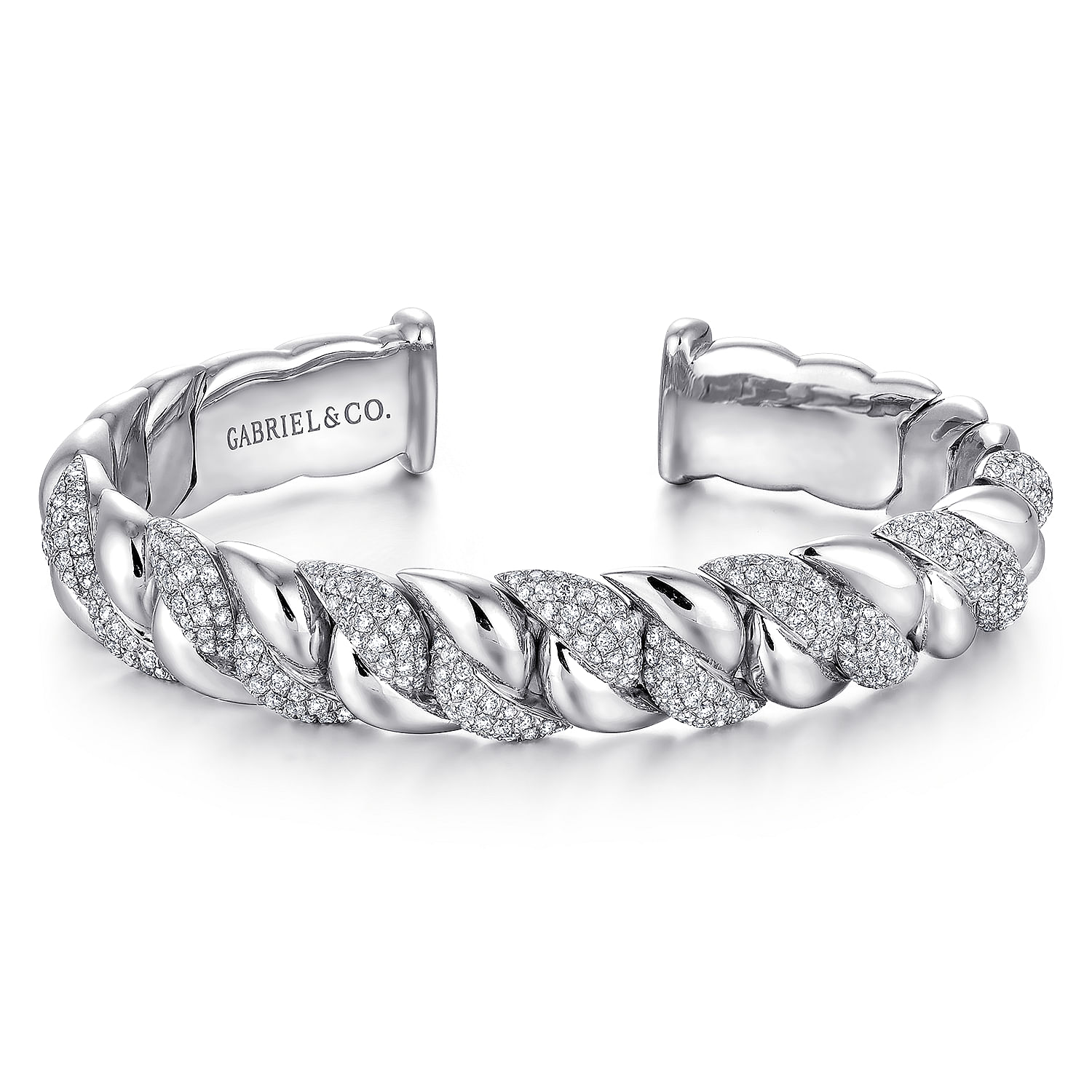 14K White Gold Twisted Link Diamond Pavé Cuff Bracelet